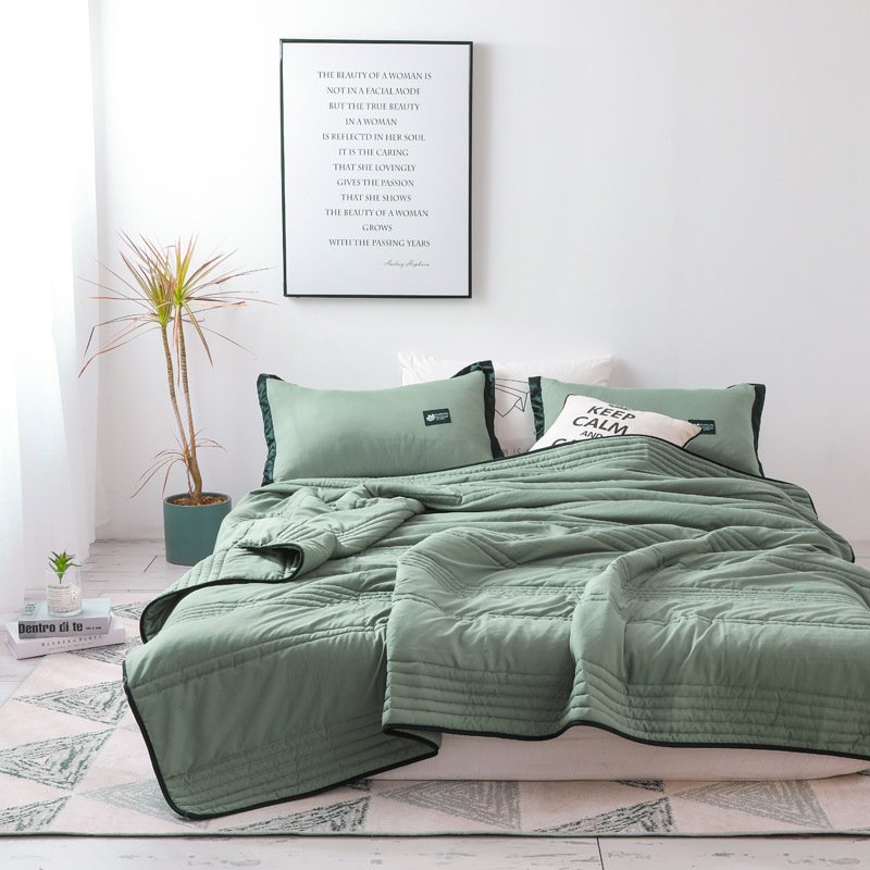 Double Air-conditioning Quilt With Solid Color Thin Quilt Double Air-conditioning Quilt With Solid Color Thin Quilt