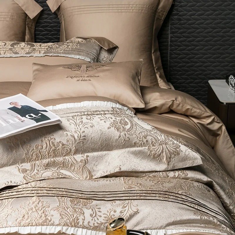 Long-staple Cotton Four-piece Set Jacquard Quilt Cover Bed Sheet Bedding Long-staple Cotton Four-piece Set Jacquard Quilt Cover Bed Sheet Bedding