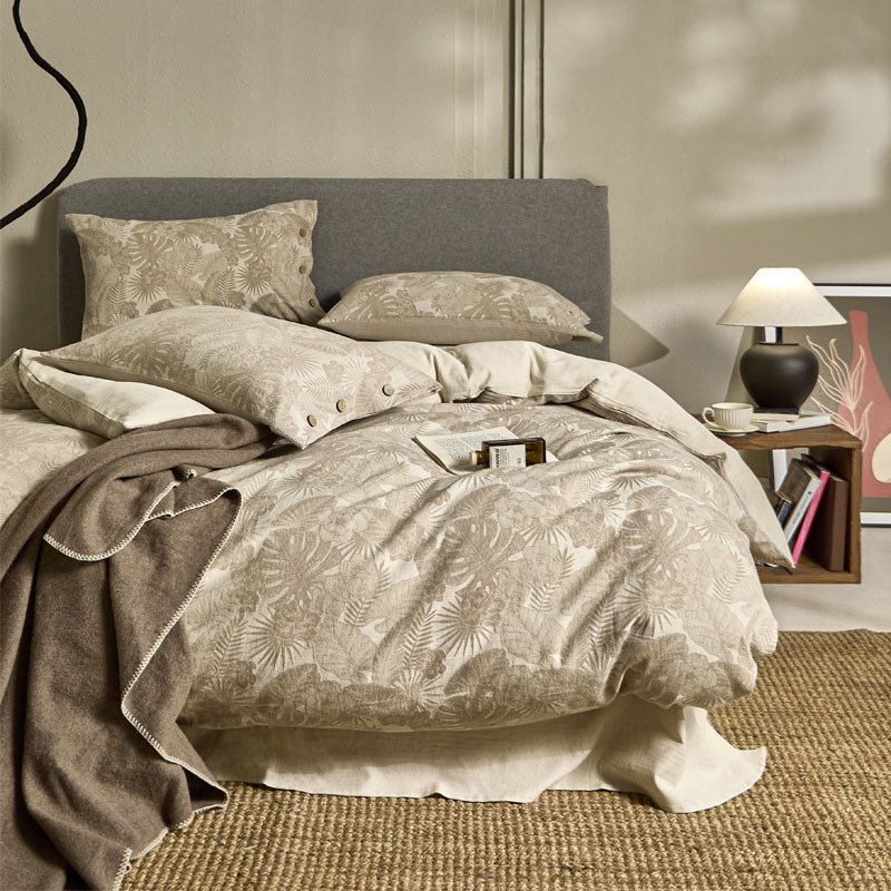 Single Double Bed Sheets Washed Four-piece Set Simple Linen Bedding Single Double Bed Sheets Washed Four-piece Set Simple Linen Bedding