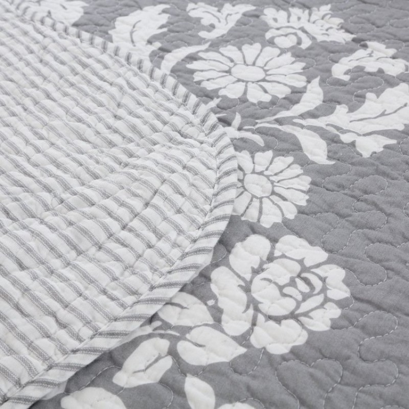 Bedding Quilted Cotton Three-piece Set