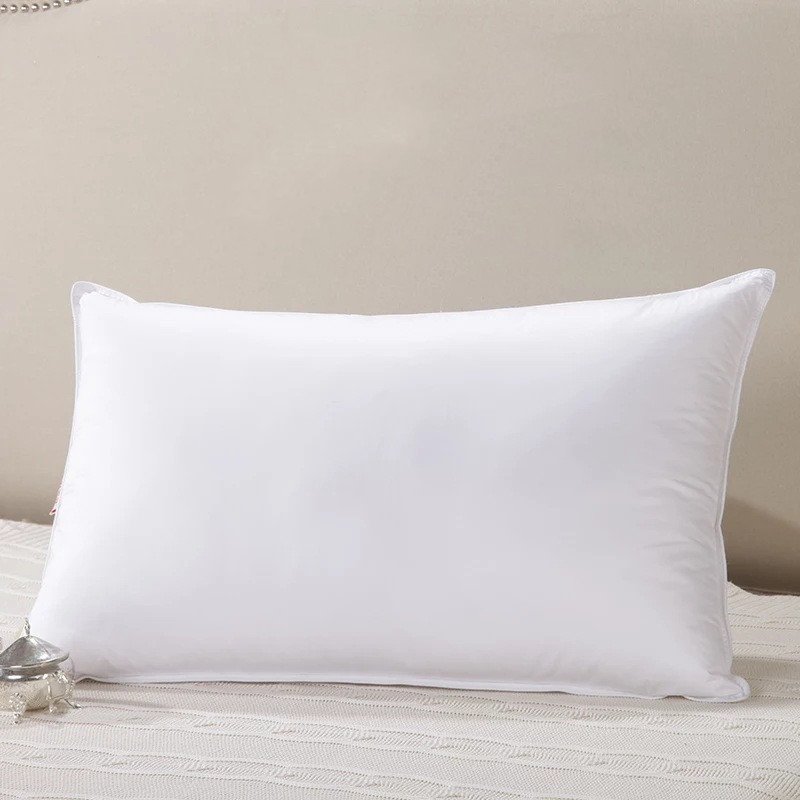 White Goose Pillow Filled With 90Down White Goose Pillow Filled With 90Down