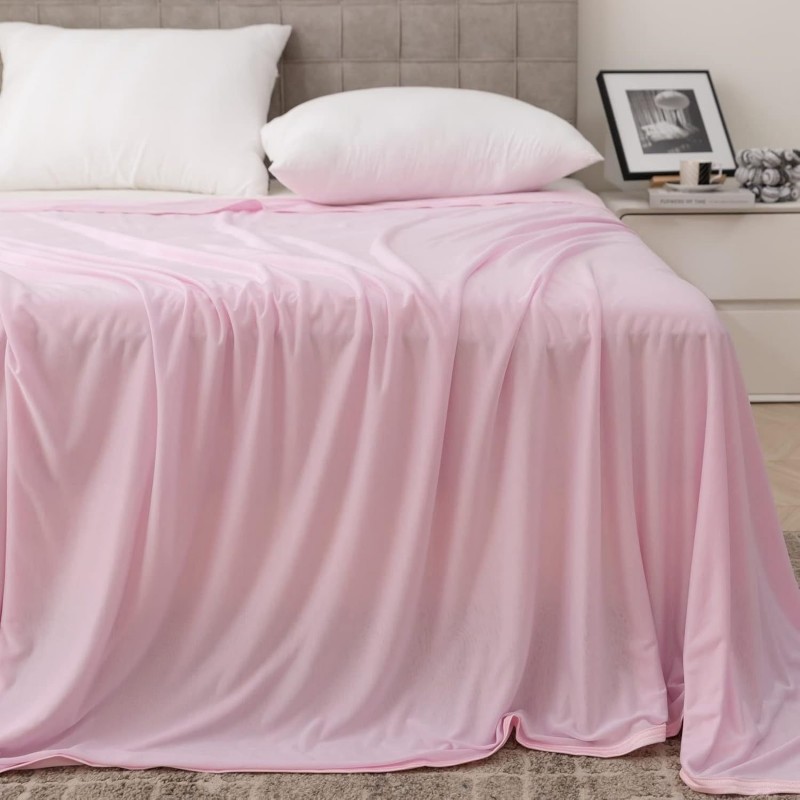 Cool Silk Summer Quilt Nap Blanket Cool Silk Summer Quilt Nap Blanket